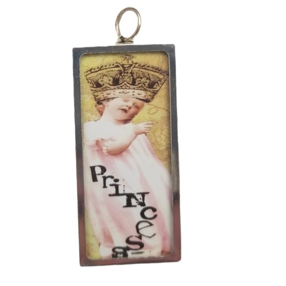 Princess Attitude 2-sided Charm / Pendant - Picture 3 of 8